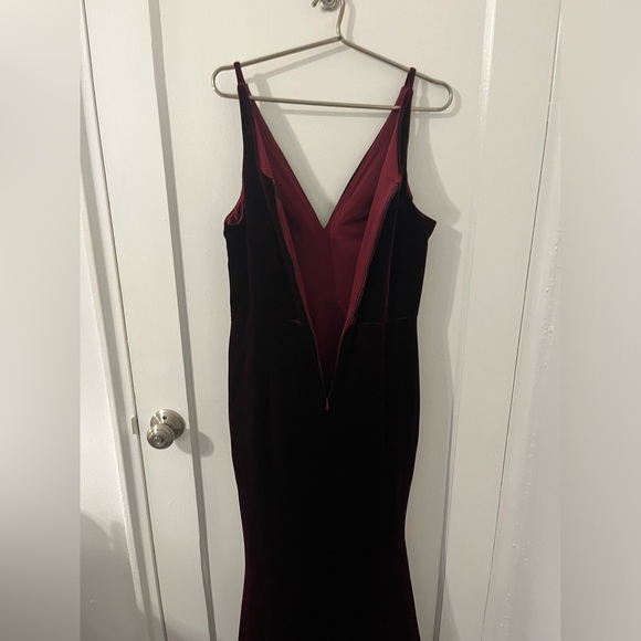 Aqua dress brand velvet from Bloomingdale’s. - Picture 3 of 10